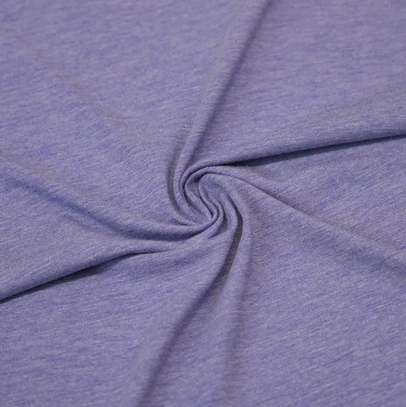 Abbigliamento realizzato in bambù rispetto a tessuto di cotone